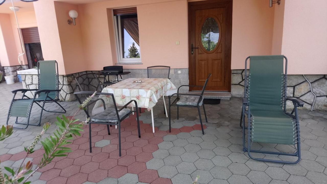 Apartment Valentina Opatija Exterior photo